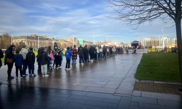 People surrounded Slessor Gardens. Image: Ellidh Aitken/DC Thomson