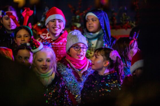 Dunblane locals of all ages turned out to celebrate the start of the Christmas season. Image: Steve MacDougall/DC Thomson