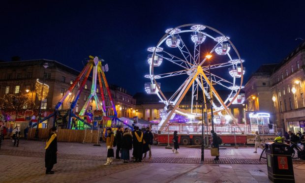 A big wheel features at Dundee's Christmas. Image: Steve Brown/DC Thomson