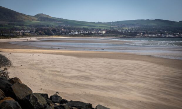 Leven Beach.  Steve Brown / DCT Media