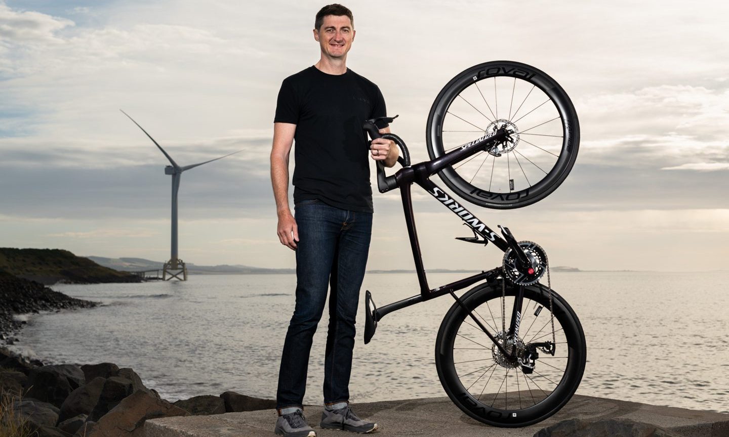 Levenmouth alumni Scott Maguire with bike in Buckhaven