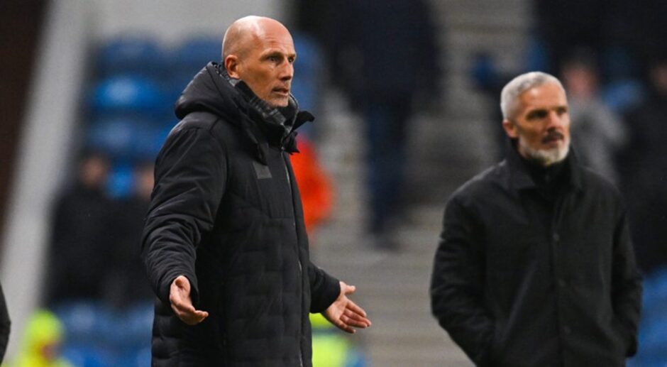 Philippe Clement, left, and United manager Jim Goodwin