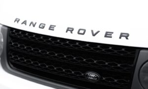 Range Rover bonnet