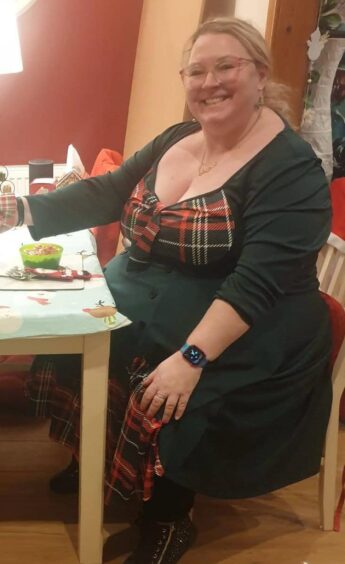 Dunfermline teacher Andrea pictured when she weighed 23 stone.