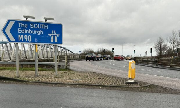 Halbeath Roundabout, Dunfermline