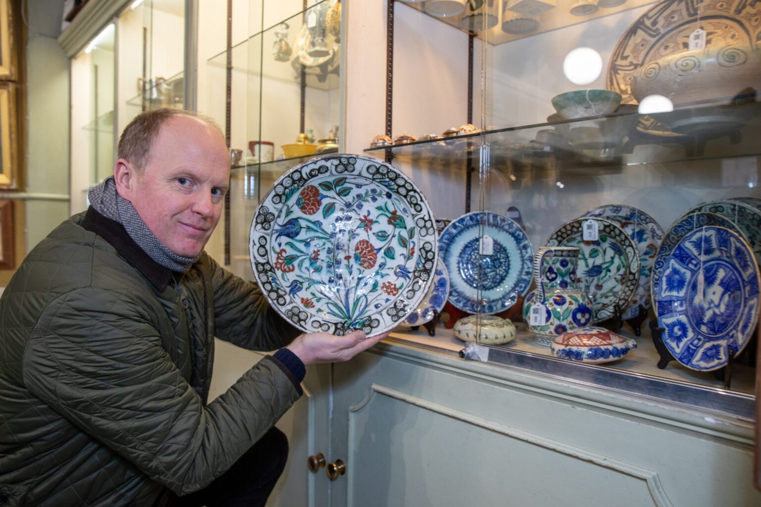 Lindsay Burns December auction is real life Aladdin #39 s cave