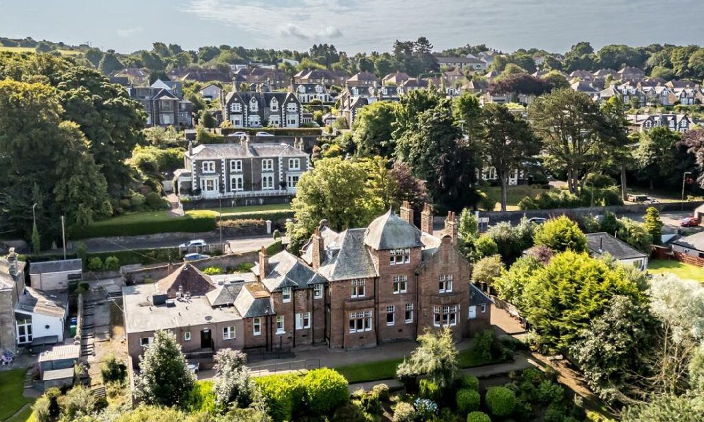 Riverview nursing home in Newport-on-Tay.