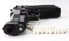Airsoft gun and pellets