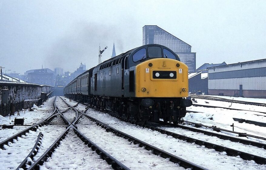 Class 40 No 40165 in 1979, with the Dundee skyline in the distance