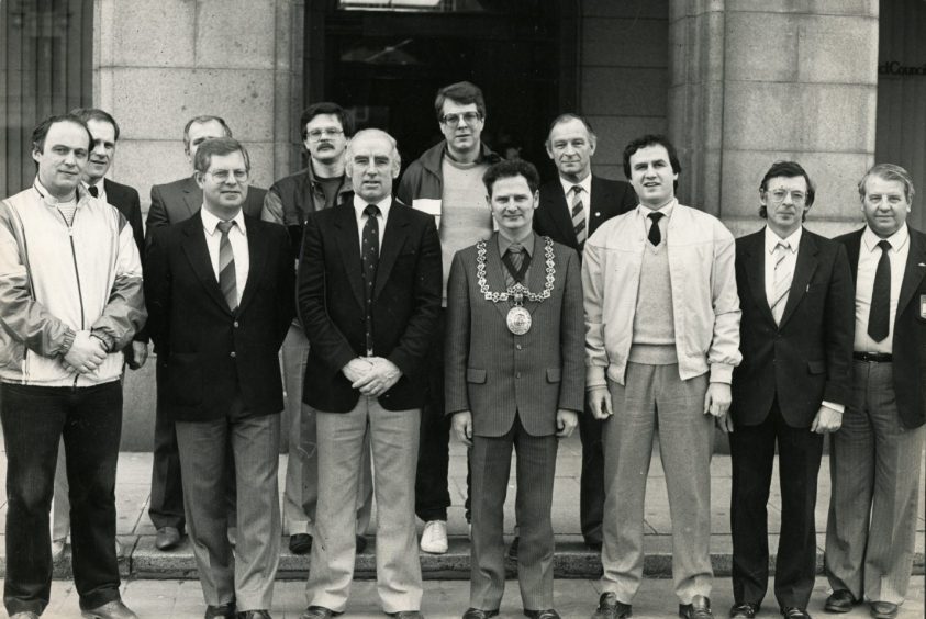 Dundee Rockets owner Tom Stewart and forward Roy Halpin line up alongside Lord Provost Tom Mitchell and organisers of the Sport Goofy tournament.