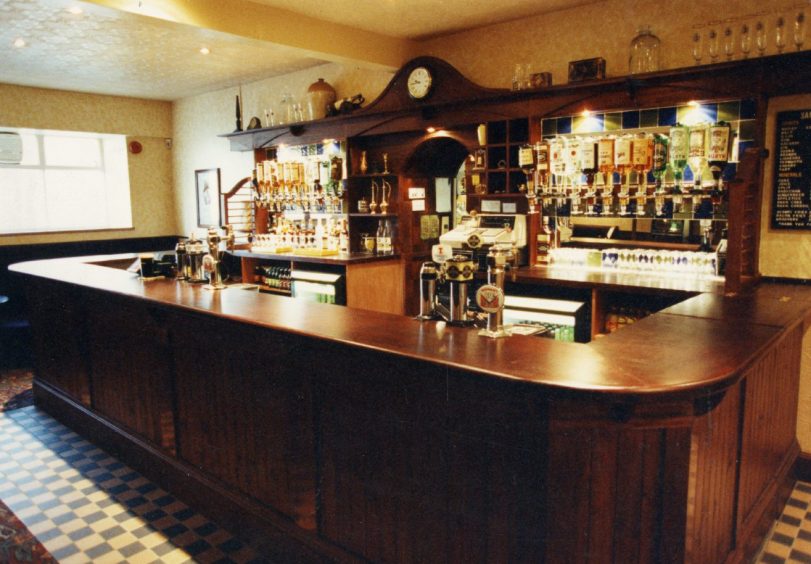 the bar in Sandy's Bar in November 1991 following the revamp. 