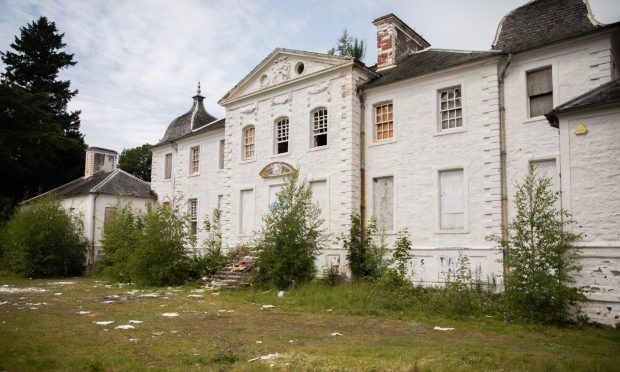 Courier News - Dundee - Louise Gowans story - CR0022053 - GV of House of Gray orphanage/Gray house. Picture shows;  general view (GV) and details of the former orphanage, House of Gray, Denhead of Gray, Liff, Dundee, 26th June 2020, Kim Cessford / DCT Media.