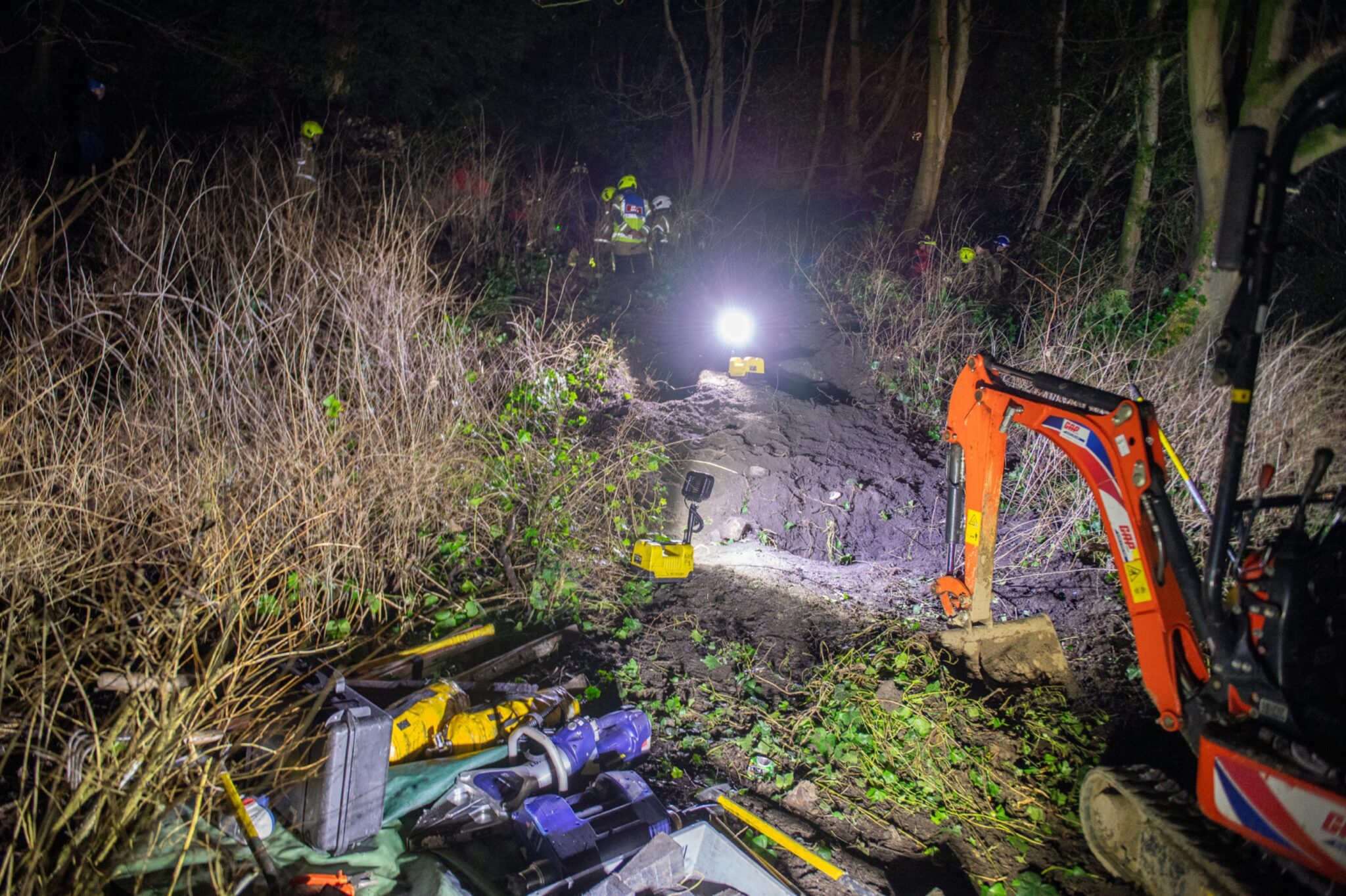 Firefighters at Dunfermline's Pittencrieff Park as dog stuck in sewer