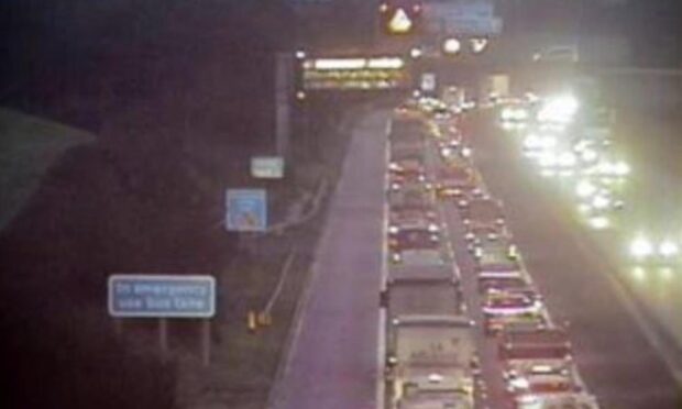 Delays on the M90 near Dunfermline after a crash. Image: Traffic Scotland