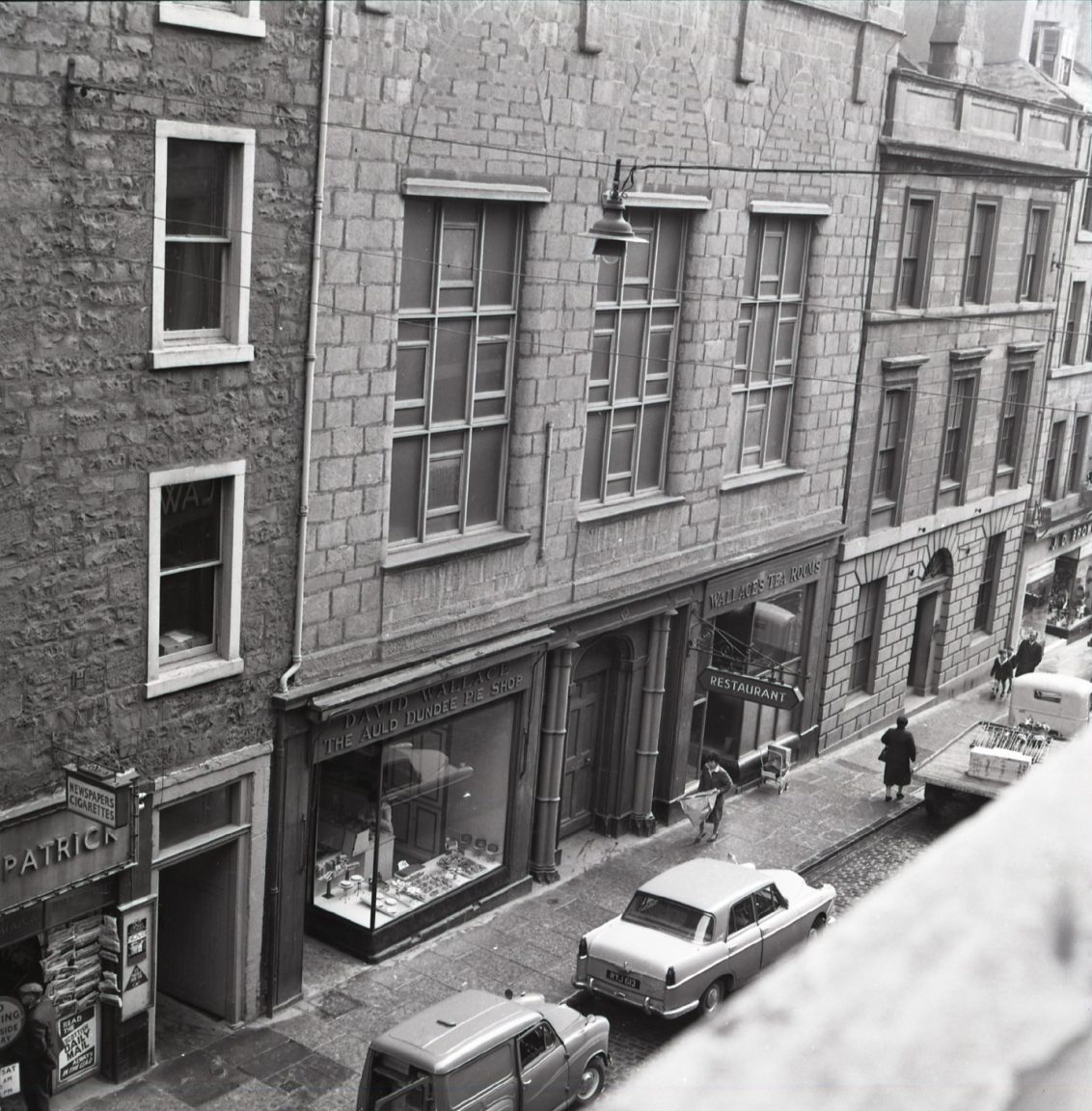 Take The Road Back To Dundee In 1965 With Our Nostalgic Pictures Take The Road Back To Dundee In 1965 With Our Nostalgic Pictures