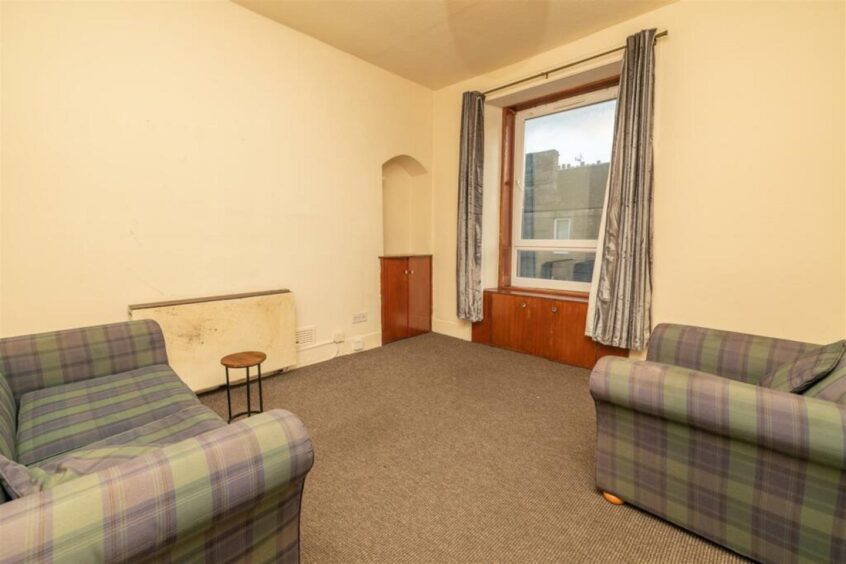 The living room at Park Avenue, Dundee.