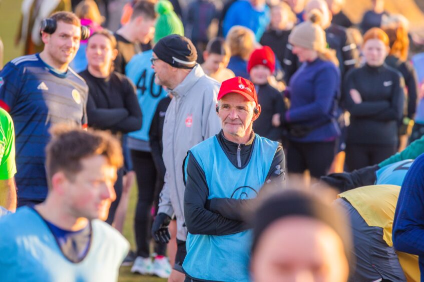 Parkrunners at Arbroath West Links.