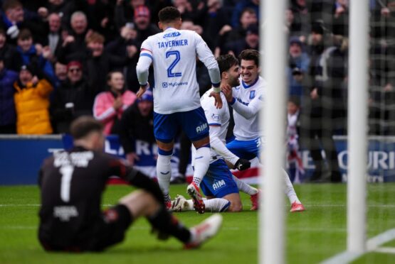 Rangers players celebrate Robin Propper's strike