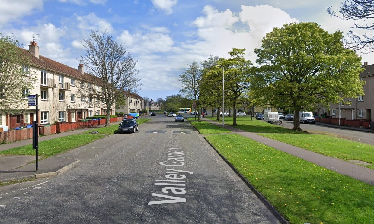 Police were called to a property in Valley Gardens, Kirkcaldy. Image: Google Street View