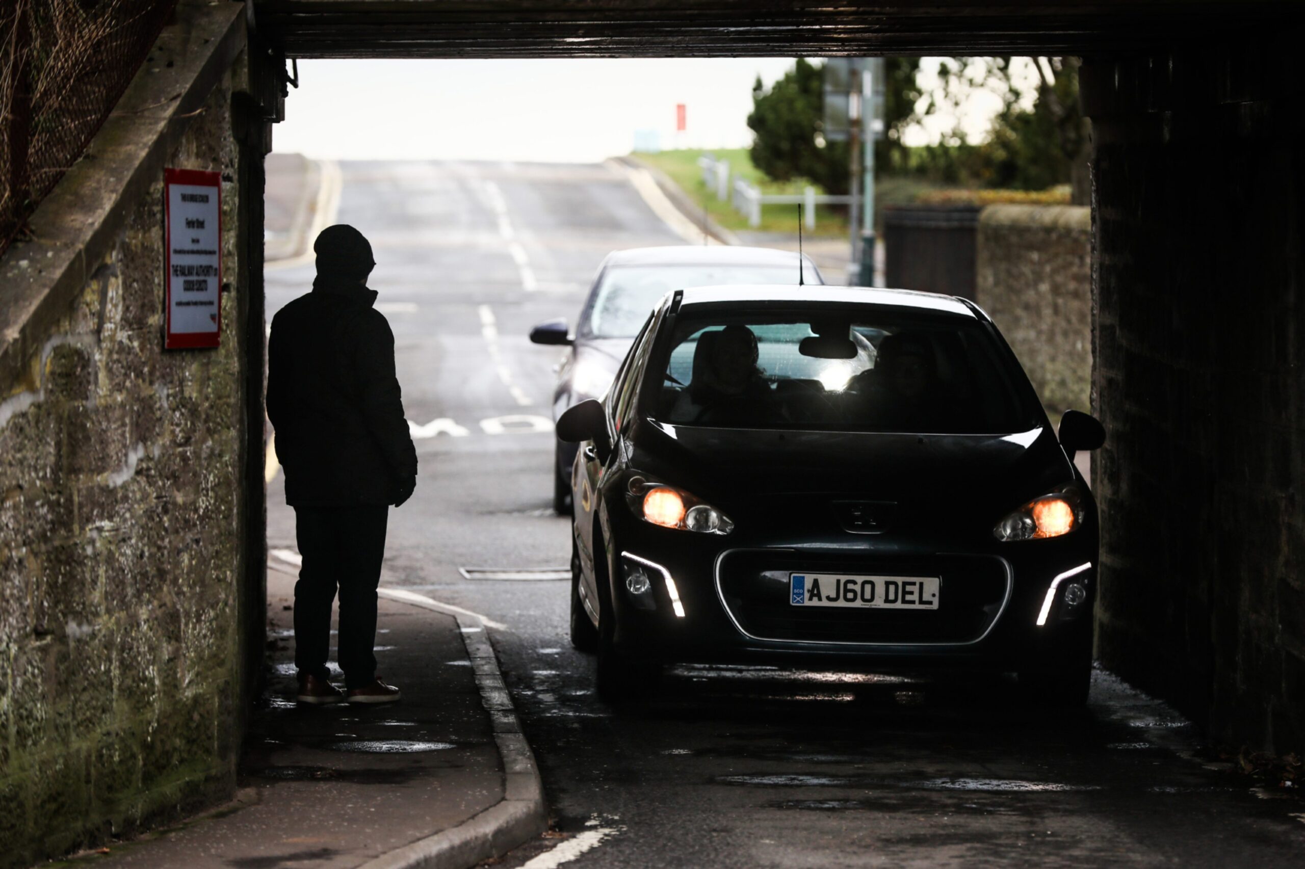 Underpass in Carnoustie is narrow.