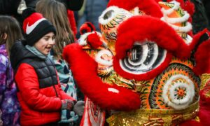 The dragons got up close and personal.  Image: Mhairi Edwards/DC Thomson