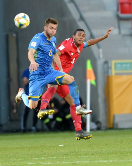 Victor Griffith playing for Panama against Ukraine. 