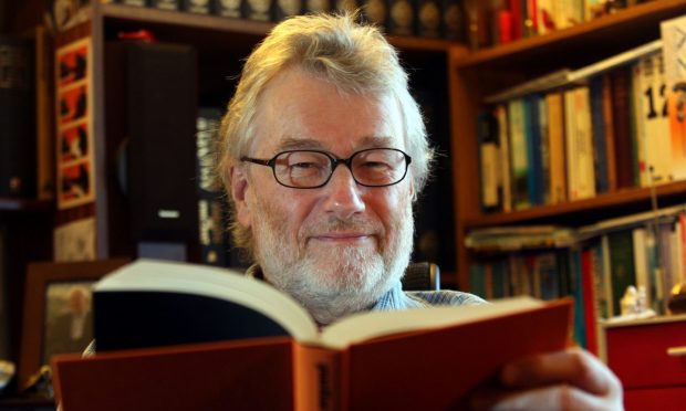 The late Iain Banks at home in North Queensferry. Image: DC Thomson.