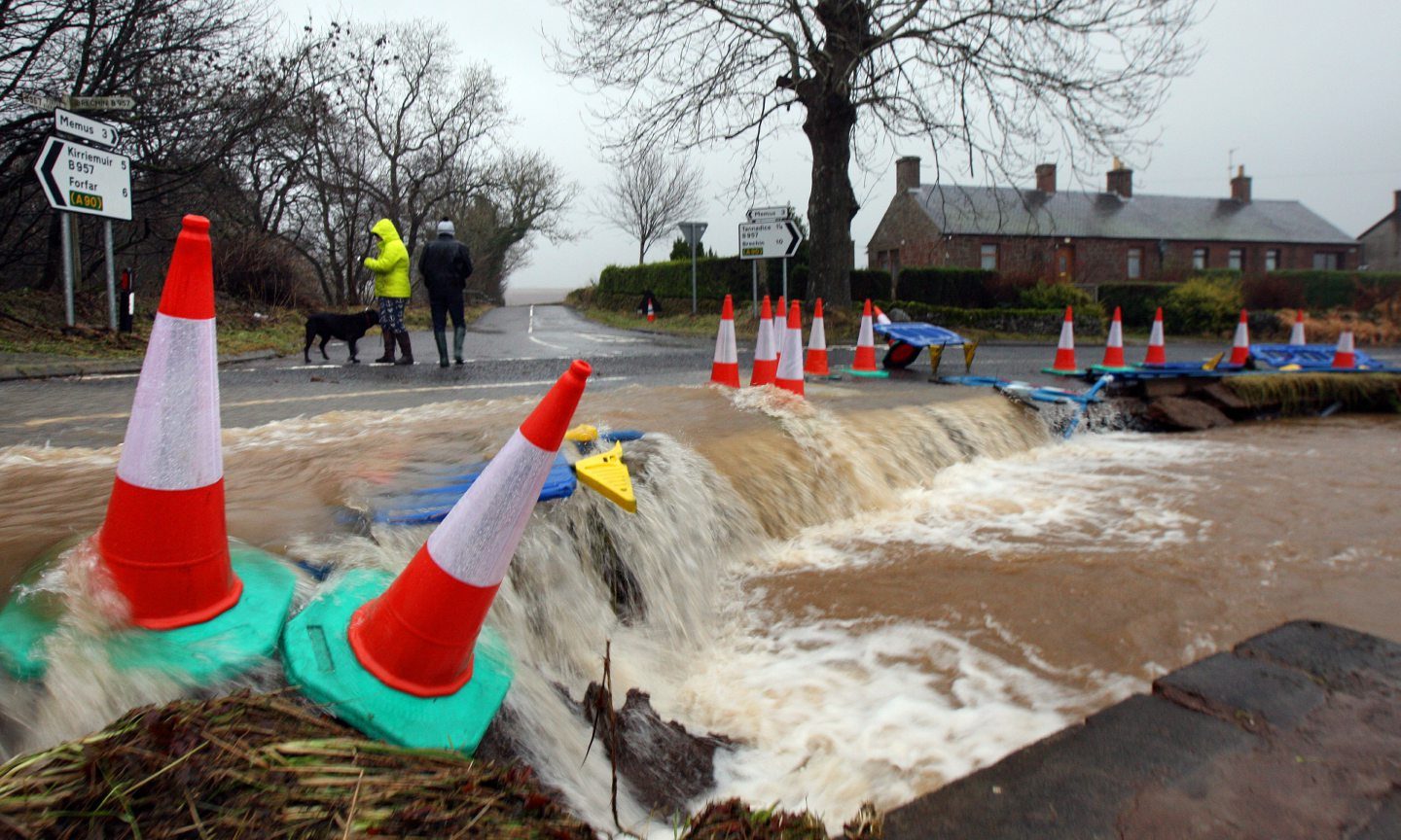 Sepa issue flood warning for Dundee and Angus