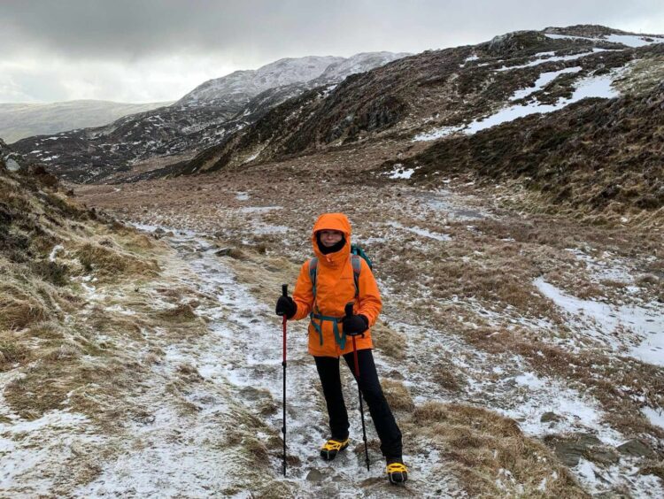 Gayle sets out to conquer Ben Venue. 