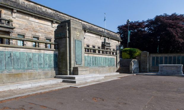 Kirkcaldy war memorial.