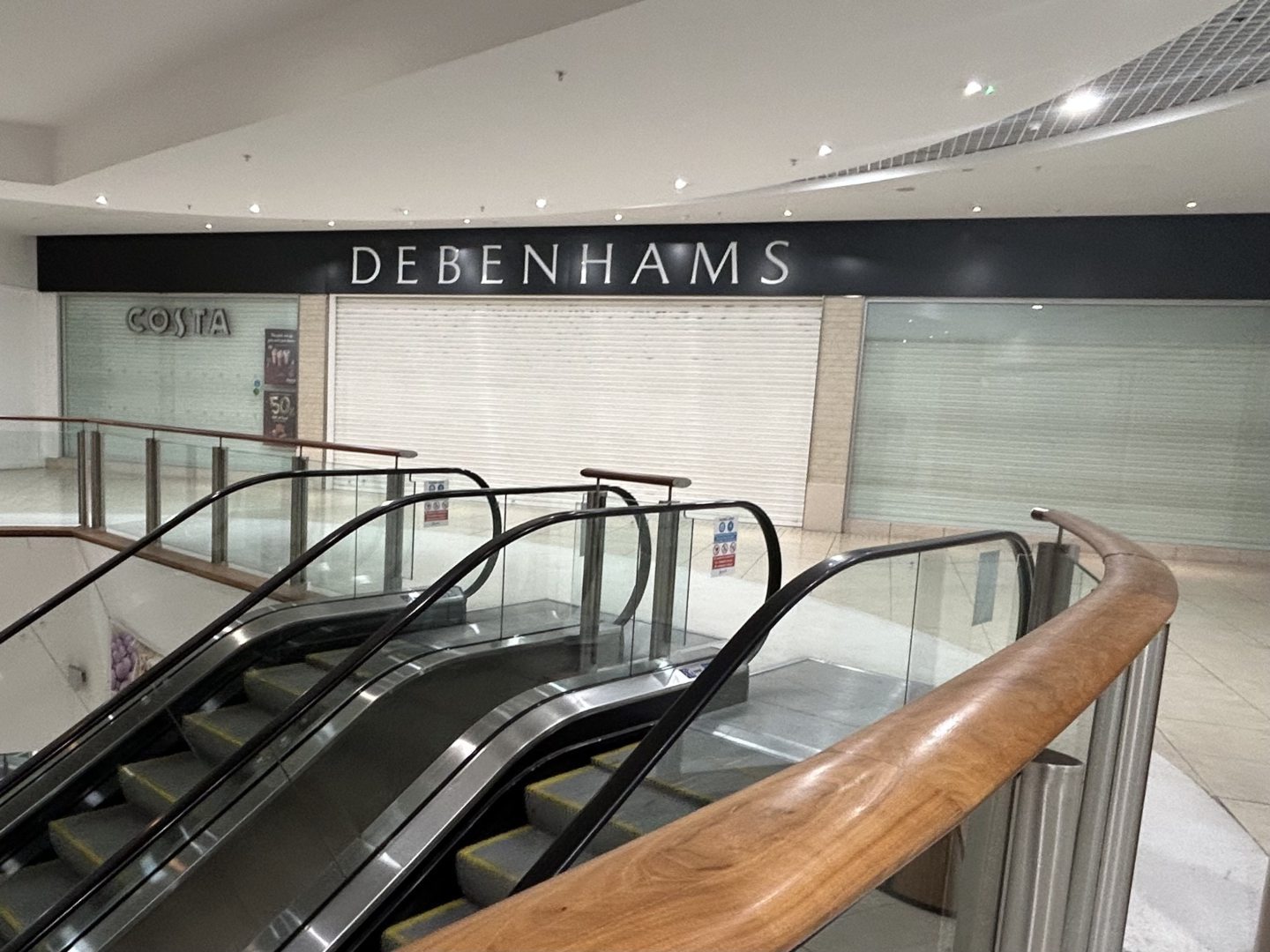 The vacant Debenhams store in Dunfermline.