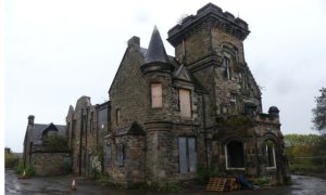 Eastbank House in Kirkcaldy will be demolished