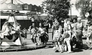 Fun at the Menzieshill Gala Day in 1977. Image: DC Thomson.