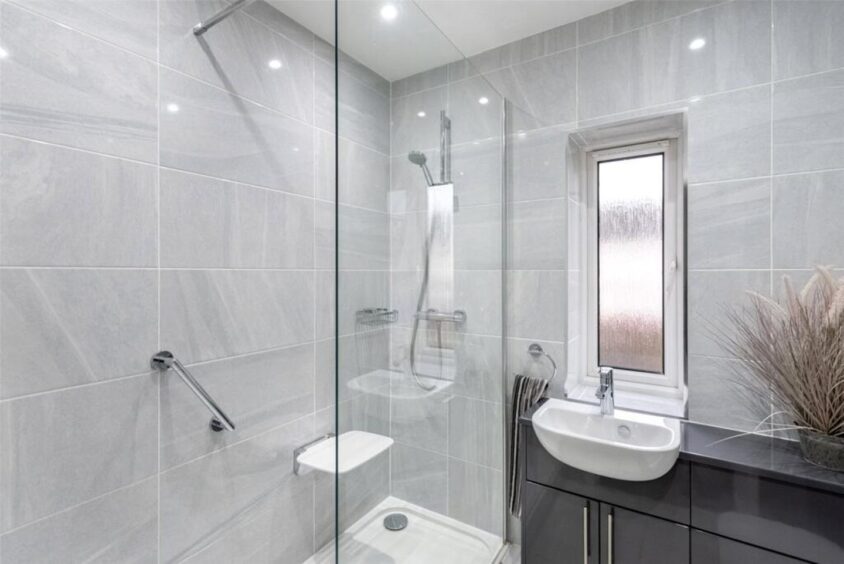 The modern bathroom. Image: Aberdein Considine