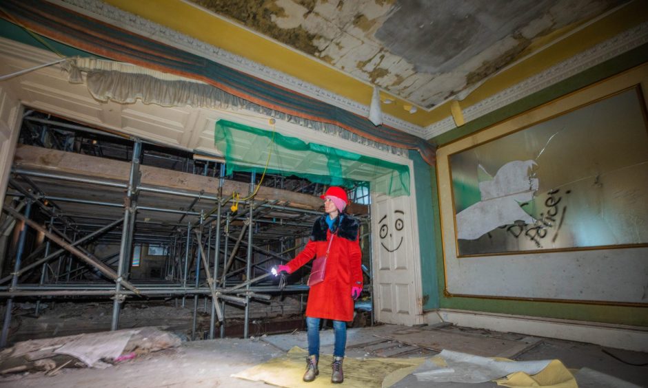 Gayle Ritchie explores derelict Drummond Arms in Crieff
