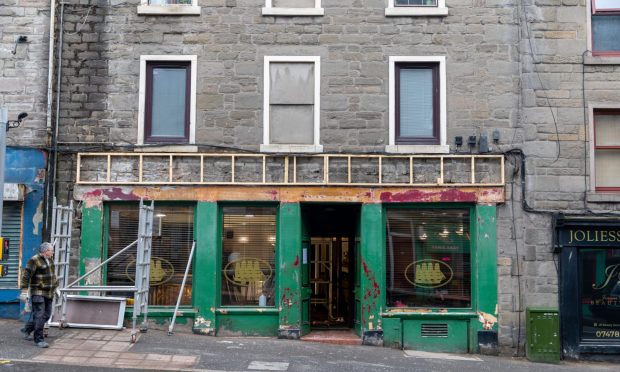 Refurbishment of the Albert Bar in Albert Street, Stobswell.