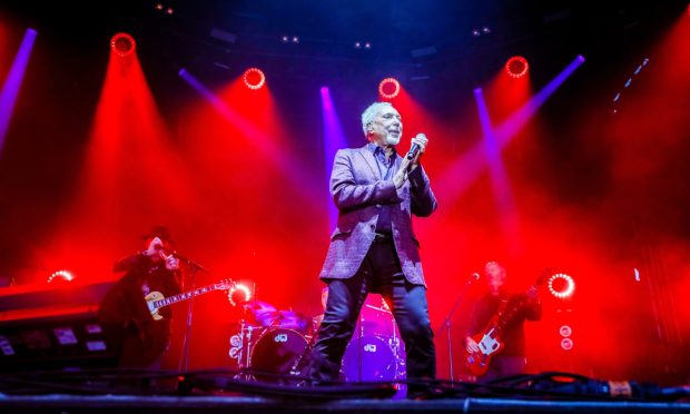 Welsh singer Tom Jones will headline the gig in Dundee.