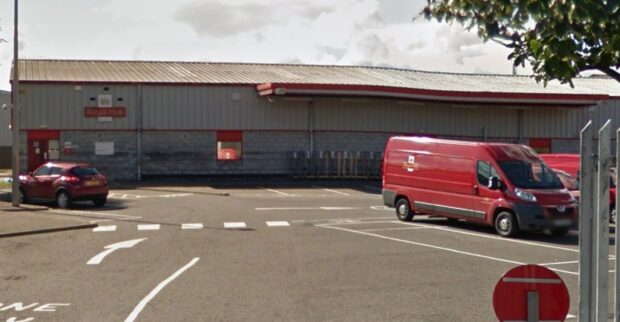 Royal Mail delivery office in Leven