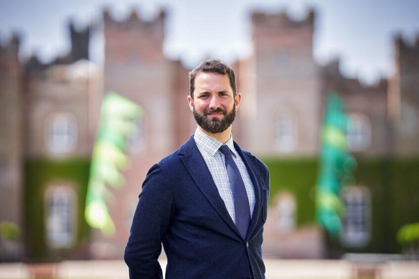 William, Viscount Stormont in front of Scone Palace