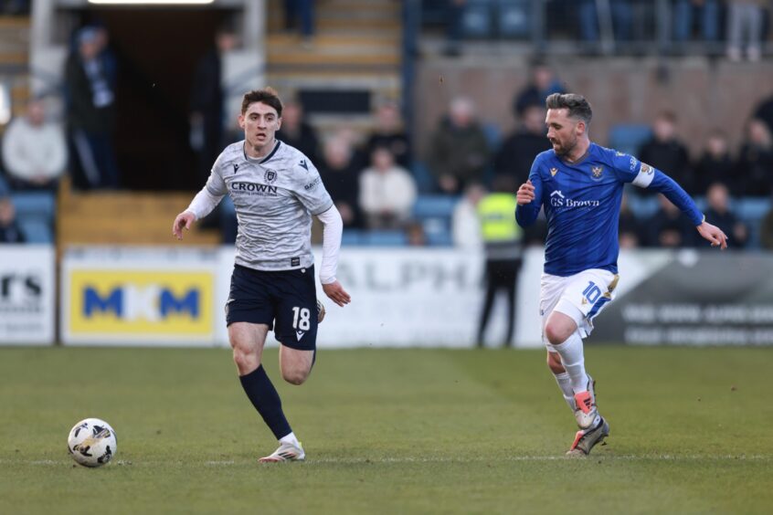 Charlie Reilly in action for Dundee FC