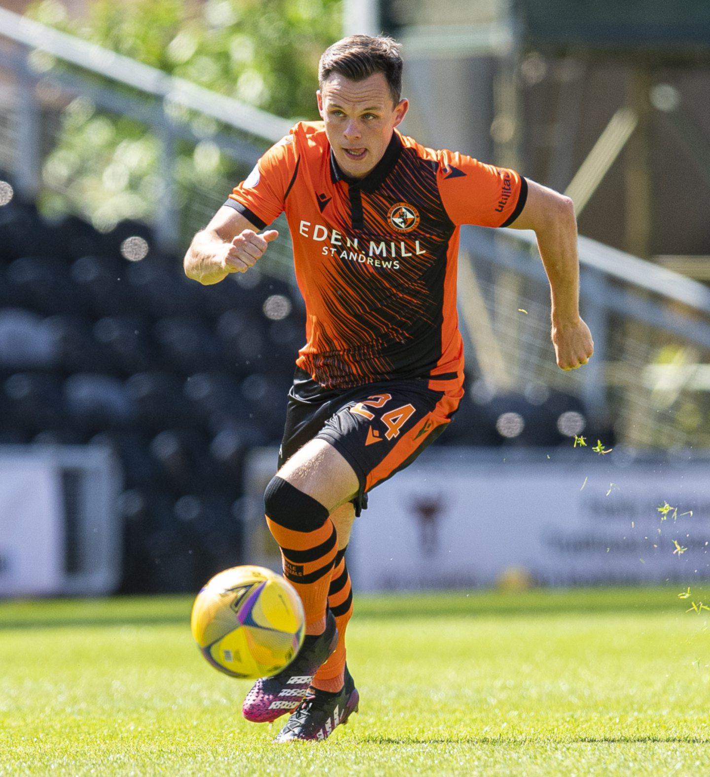 Lawrence Shankland running with the ball while playing for the Terrors in July 2021