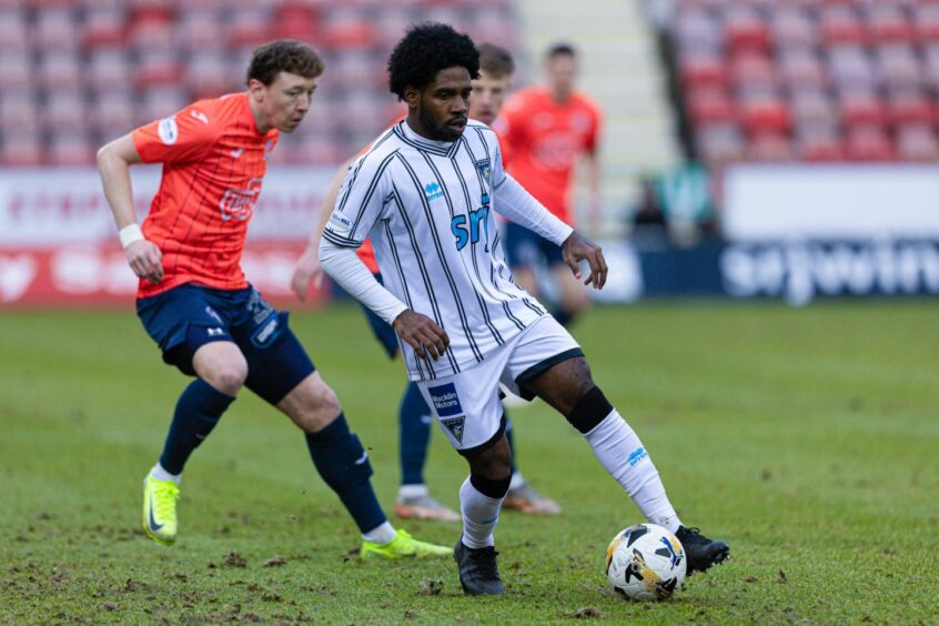 Andre Raymond gets on the ball for Dunfermline against Morton.