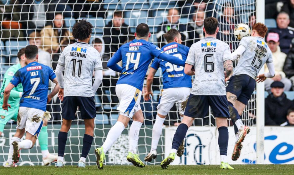 Simon Murray notches his 11th league goal of the season to level things up for Dundee. Image: Roddy Scott/SNS