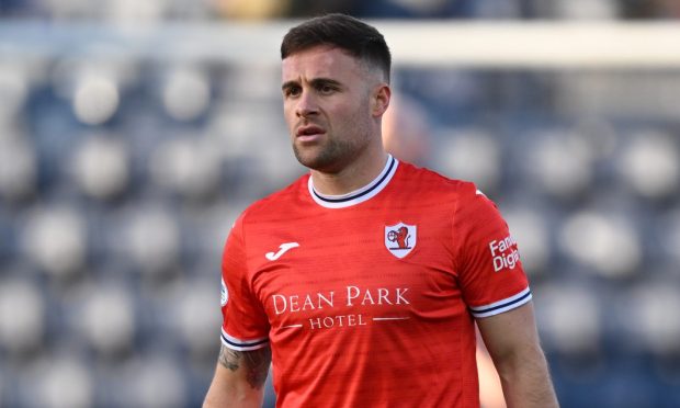 Lewis Vaughan in action for Raith Rovers.