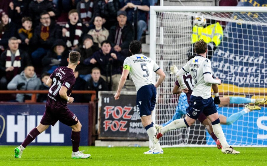 Kartum finds the top corner to put Hearts in front. Image: Mark Scates/SNS