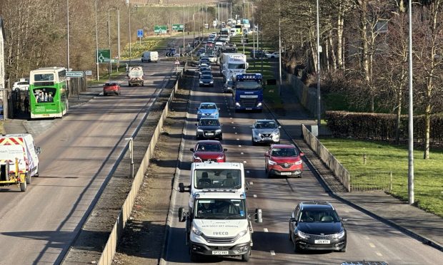 Traffic on the A90 Forfar Road heading into Dundee on Tuesday. Image: Ben MacDonald/DC Thomson