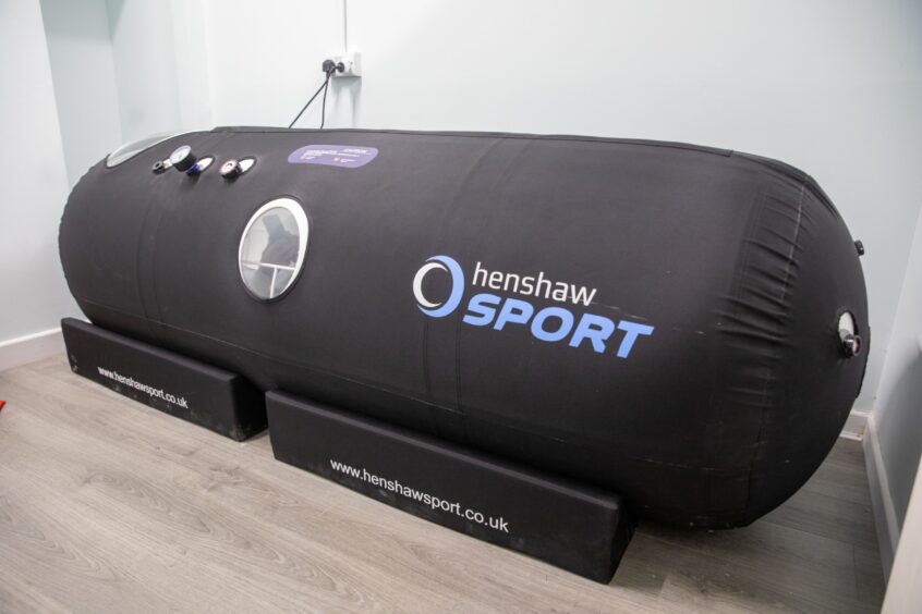 The hyperbaric oxygen chamber