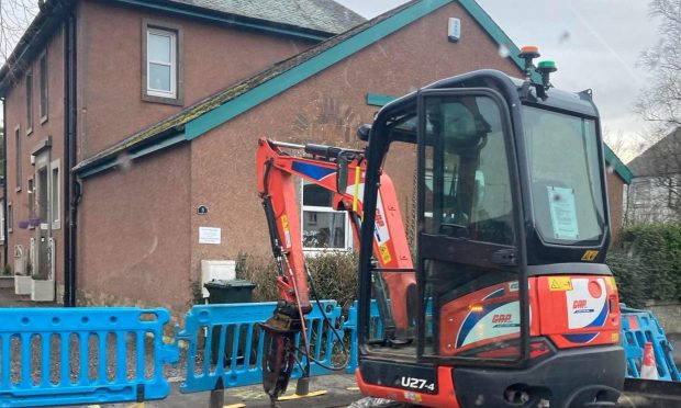 Roadworks on B996 Muirs in Kinross