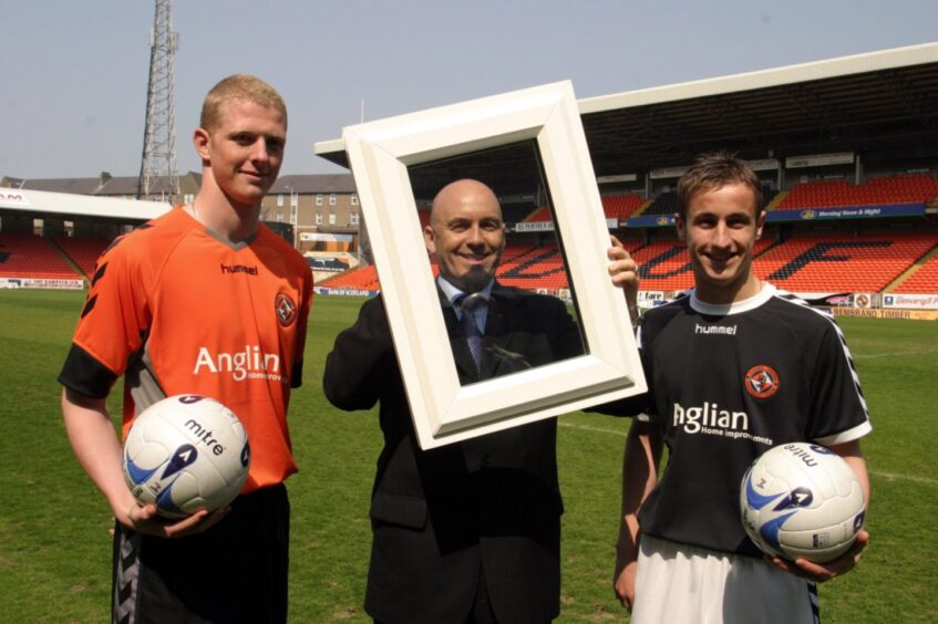 Garry Kenneth and Greg Cameron in the 2006 kits