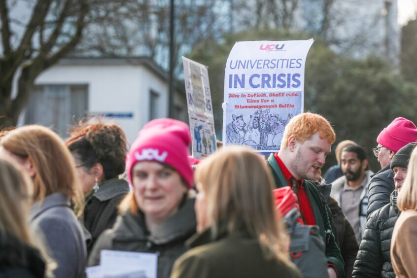 Dundee University